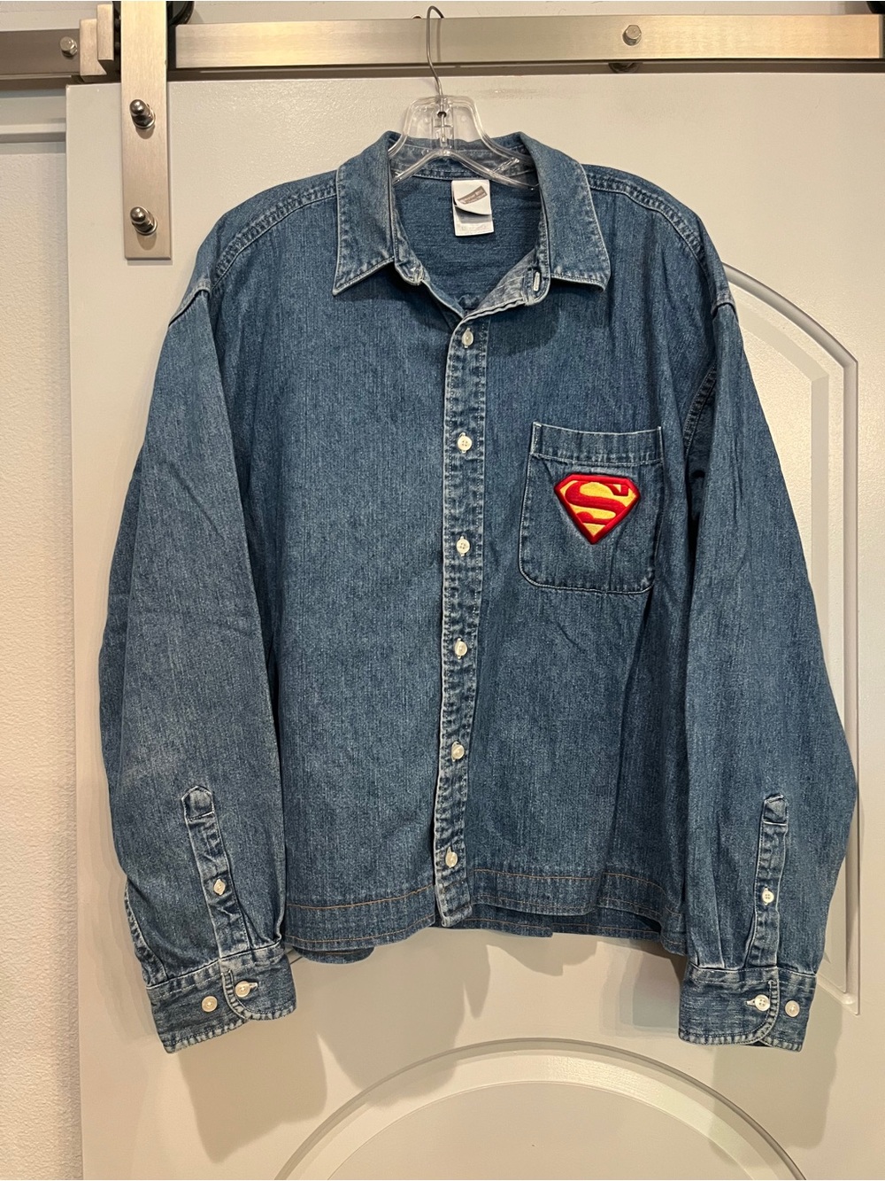 Vintage 90s Warner Bros Superman patch Denim Button-Up Shirt Jacket. So retro!